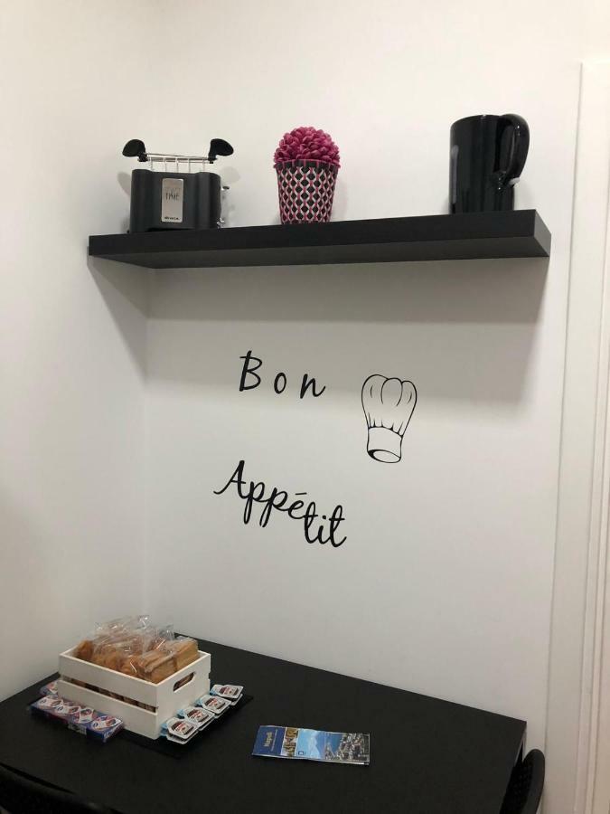 Simpa Apartment Napoli Eksteriør billede
